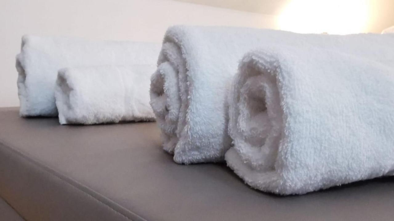 Le Coquet - Gare - Hyper Centre - Parking - Wifi - Netflix - Disney+ Annecy Dış mekan fotoğraf